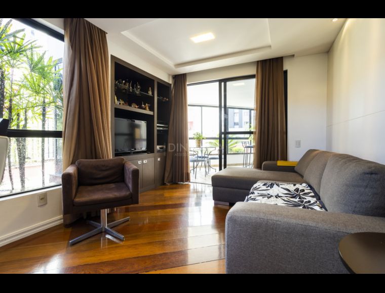 Apartamento no Bairro Ponta Aguda em Blumenau com 3 Dormitórios (1 suíte) e 286.35 m² - 3476782