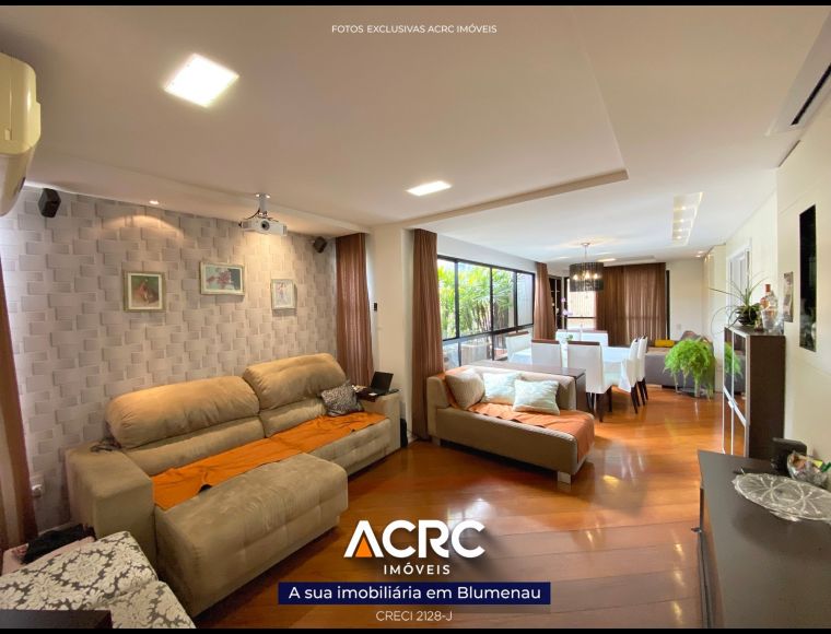 Apartamento no Bairro Ponta Aguda em Blumenau com 4 Dormitórios (4 suítes) e 286 m² - AP07151V