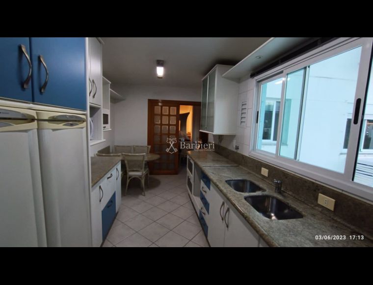 Apartamento no Bairro Ponta Aguda em Blumenau com 4 Dormitórios (2 suítes) e 190 m² - 3824450