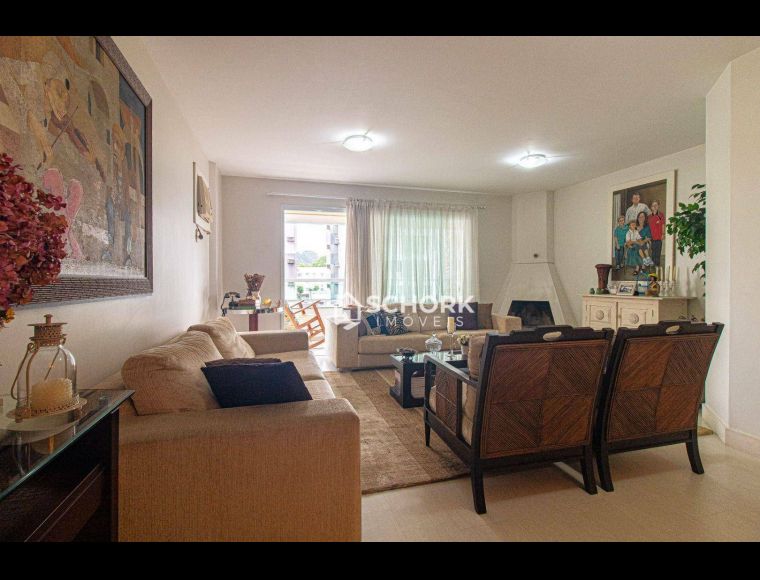 Apartamento no Bairro Ponta Aguda em Blumenau com 4 Dormitórios (3 suítes) e 169 m² - AP2086