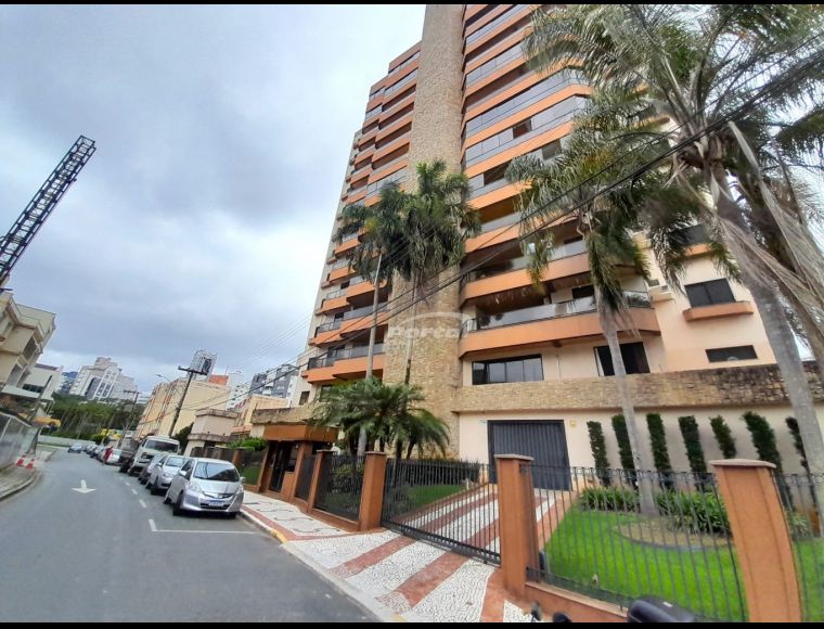 Apartamento no Bairro Ponta Aguda em Blumenau com 3 Dormitórios (1 suíte) e 180 m² - 35717576