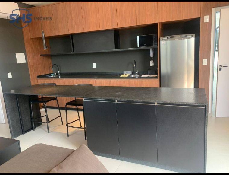 Apartamento no Bairro Ponta Aguda em Blumenau com 1 Dormitórios e 45 m² - AP5810
