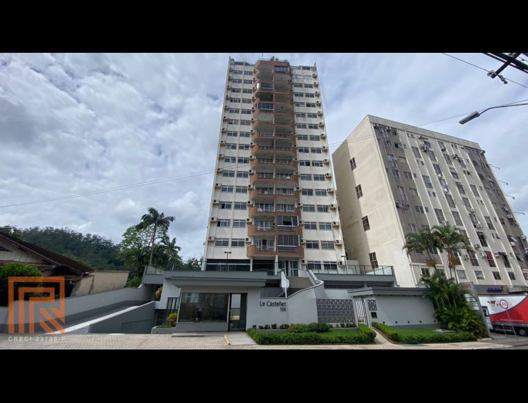 Apartamento no Bairro Ponta Aguda em Blumenau com 3 Dormitórios (1 suíte) e 117 m² - 6350141