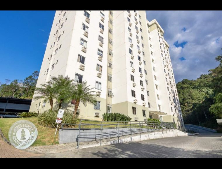 Apartamento no Bairro Ribeirão Fresco em Blumenau com 2 Dormitórios e 56 m² - 1708