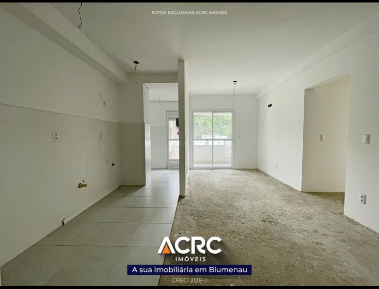 Apartamento no Bairro Ribeirão Fresco em Blumenau com 3 Dormitórios (1 suíte) e 85.62 m² - AP07670V
