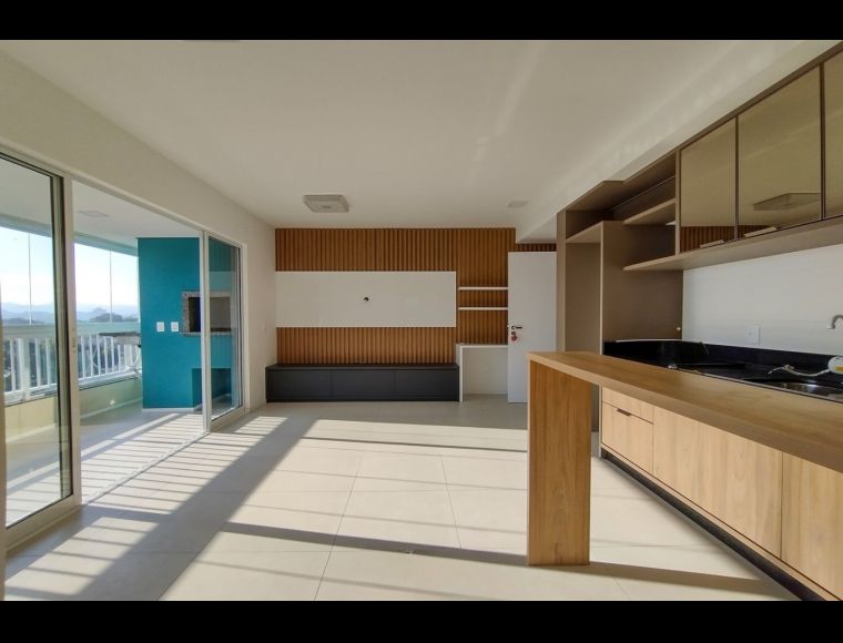 Apartamento no Bairro Salto Norte em Blumenau com 2 Dormitórios (1 suíte) e 74 m² - 4401292