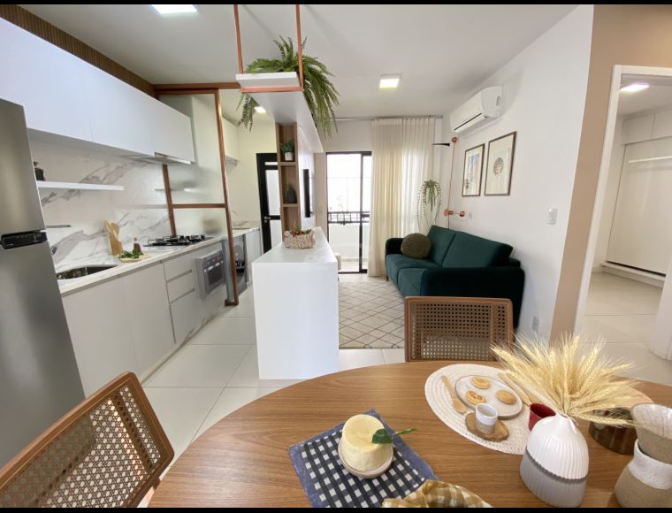 Apartamento no Bairro Salto Norte em Blumenau com 2 Dormitórios e 53.48 m² - 35711022