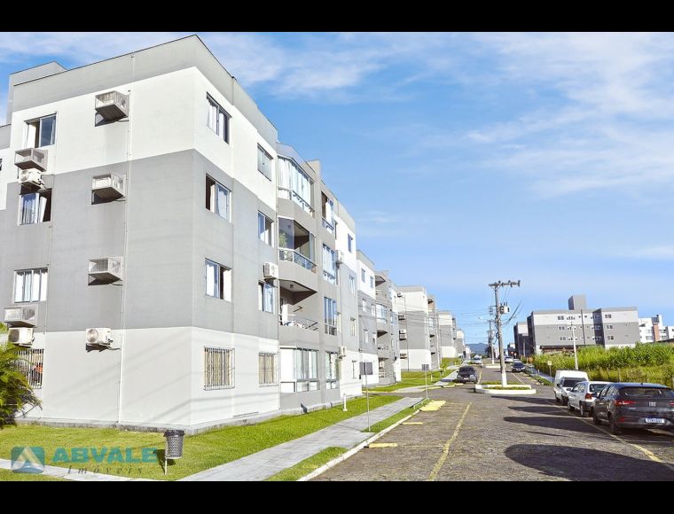 Apartamento no Bairro Salto Weissbach em Blumenau com 3 Dormitórios e 82 m² - 6581901