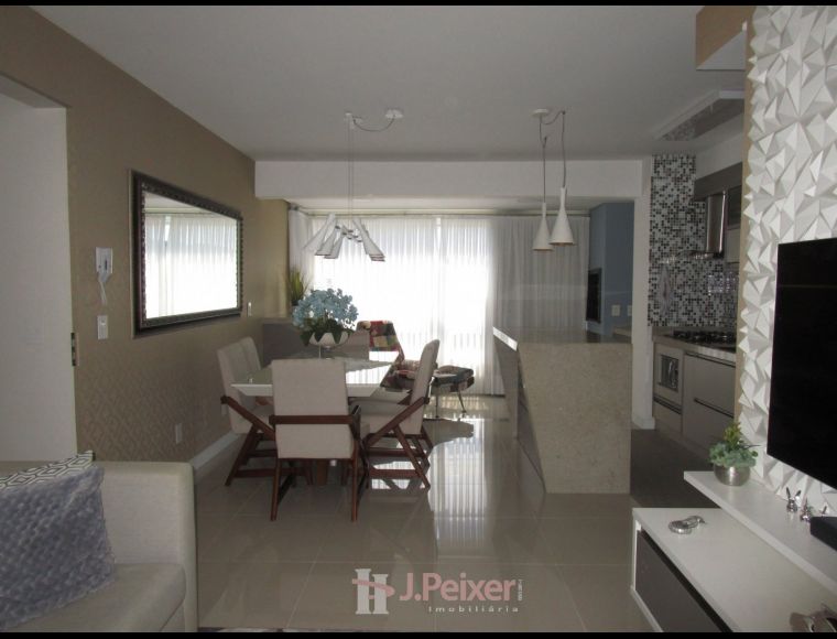 Apartamento no Bairro Velha em Blumenau com 3 Dormitórios (2 suítes) e 102.04 m² - 5006739