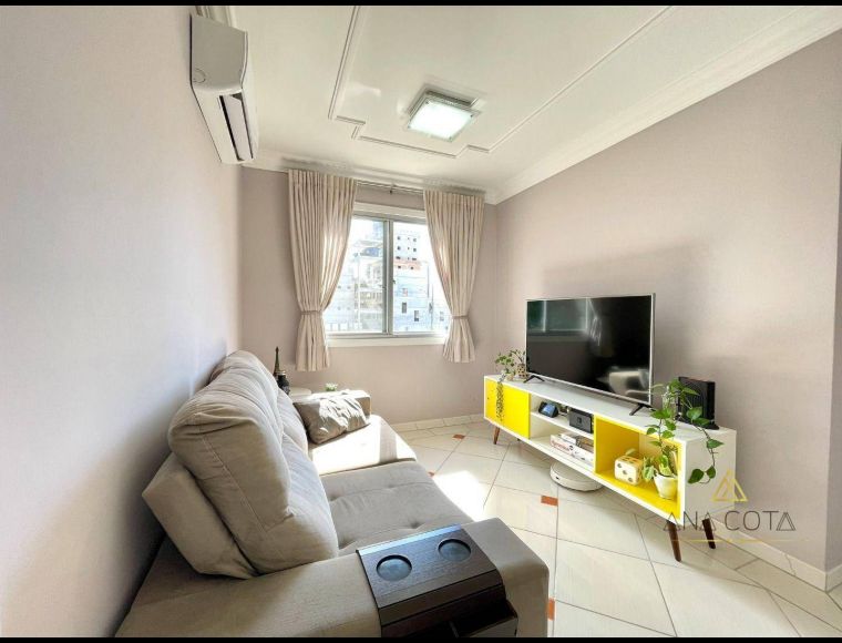 Apartamento no Bairro Velha em Blumenau com 2 Dormitórios e 53 m² - AP0461