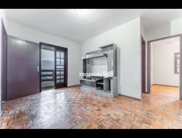 Apartamento no Bairro Velha em Blumenau com 2 Dormitórios e 53 m² - AP3605
