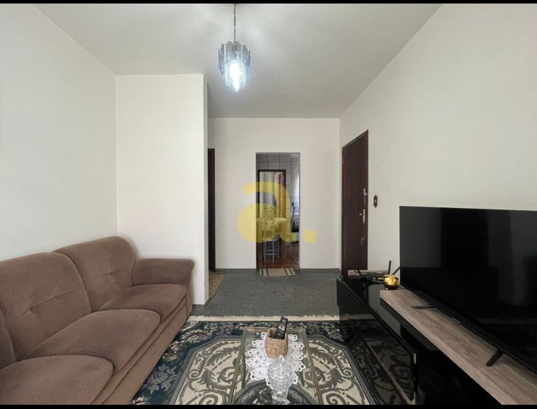 Apartamento no Bairro Velha Central em Blumenau com 2 Dormitórios e 54 m² - 6004482