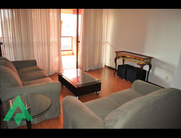 Apartamento no Bairro Victor Konder em Blumenau com 3 Dormitórios (1 suíte) e 144.93 m² - 1333038