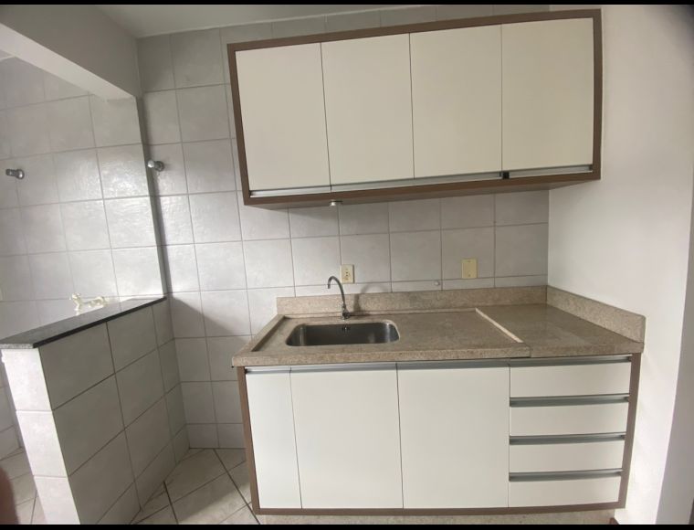 Apartamento no Bairro Victor Konder em Blumenau com 1 Dormitórios - 3900134
