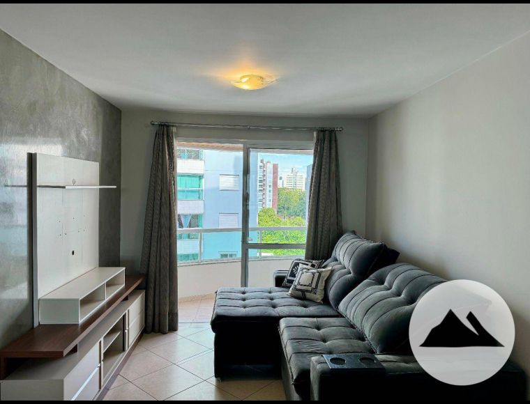 Apartamento no Bairro Victor Konder em Blumenau com 3 Dormitórios (1 suíte) e 100 m² - AP0816-L