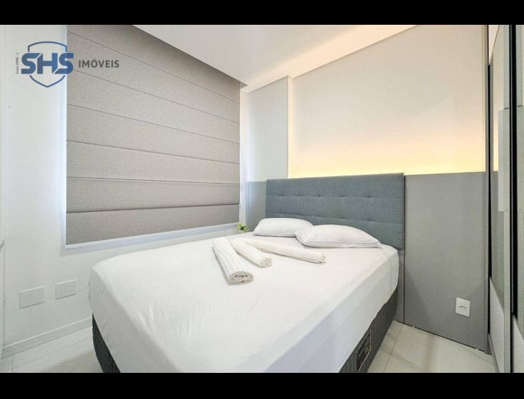 Apartamento no Bairro Victor Konder em Blumenau com 1 Dormitórios e 36 m²