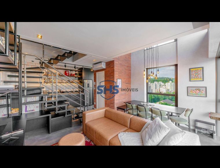 Apartamento no Bairro Victor Konder em Blumenau com 1 Dormitórios (1 suíte) e 65 m² - AP6491