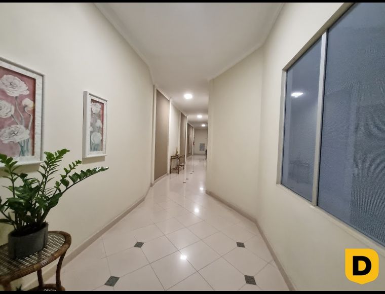 Apartamento no Bairro Victor Konder em Blumenau com 2 Dormitórios (1 suíte) e 70 m² - 4121588