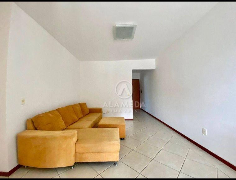 Apartamento no Bairro Vila Formosa em Blumenau com 3 Dormitórios (1 suíte) e 115 m² - AP1389