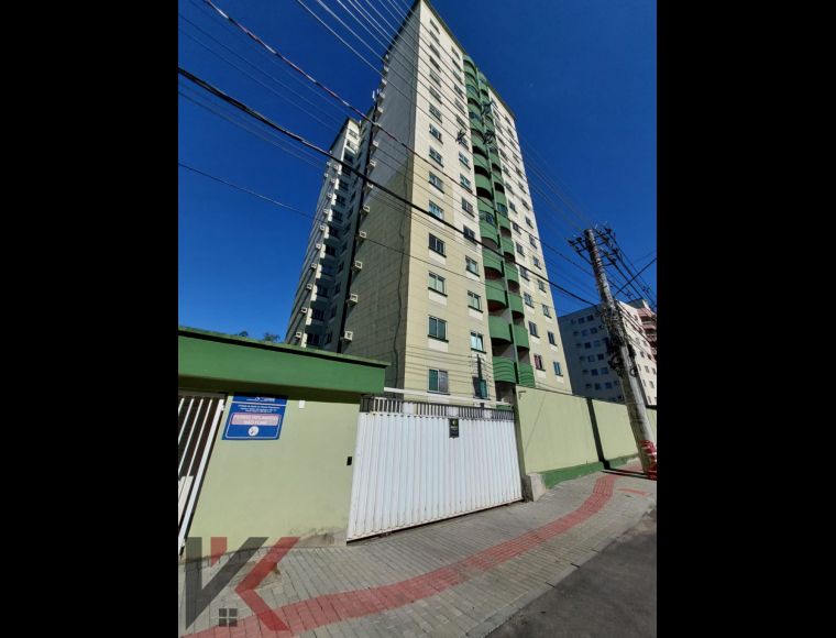 Apartamento no Bairro Vila Formosa em Blumenau com 3 Dormitórios (1 suíte) e 92 m² - 6070213
