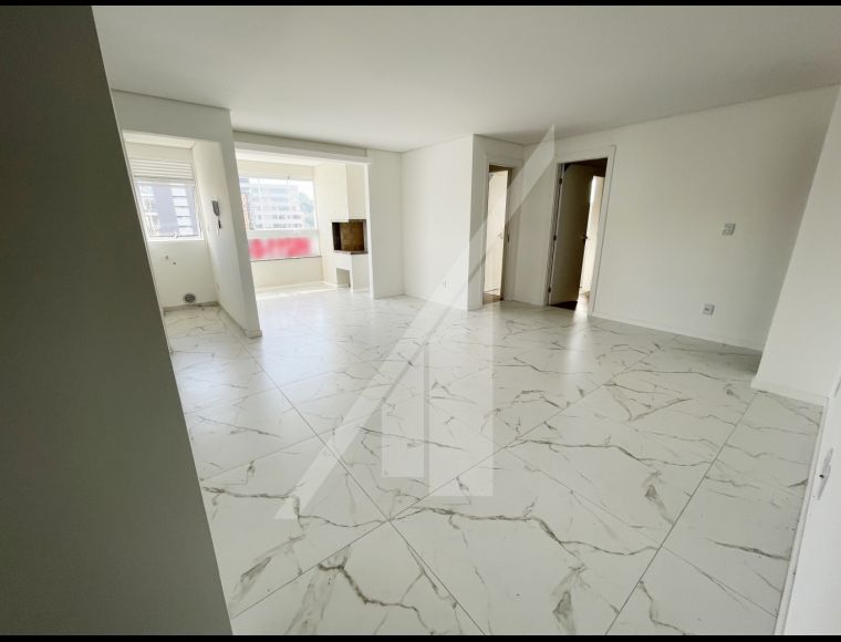 Apartamento no Bairro Vila Nova em Blumenau com 3 Dormitórios (2 suítes) e 82.71 m² - 6870