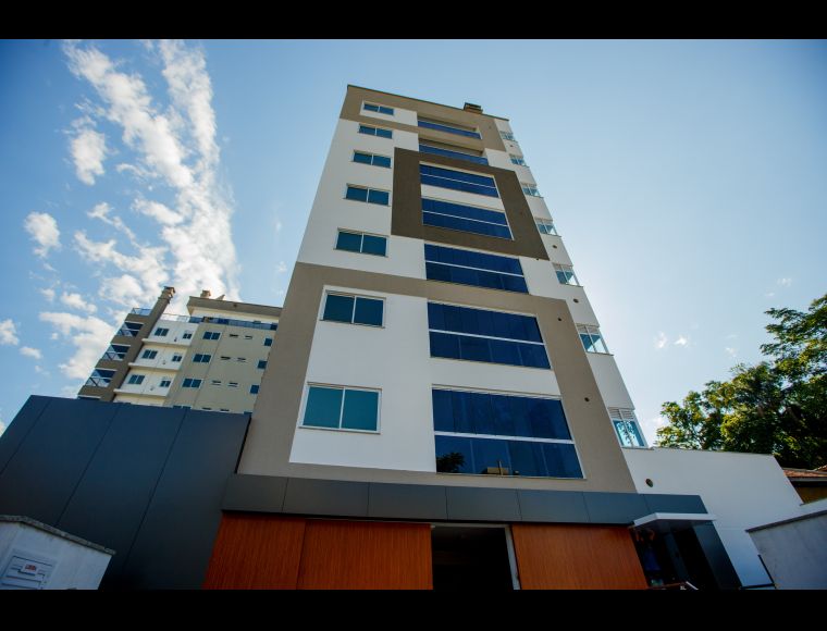 Apartamento no Bairro Vila Nova em Blumenau com 2 Dormitórios (2 suítes) e 81.81 m² - A80012