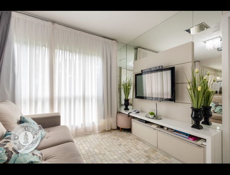 Apartamento no Bairro Vila Nova em Blumenau com 2 Dormitórios (1 suíte) e 111 m² - 1342