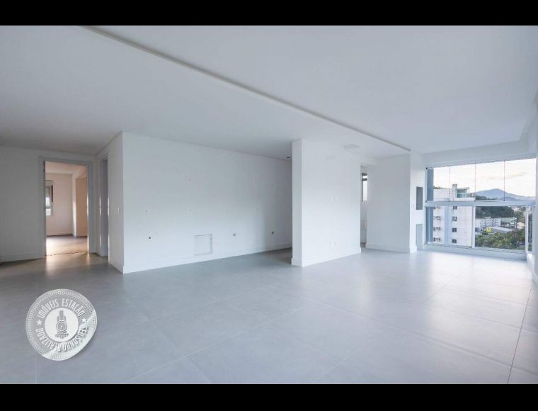 Apartamento no Bairro Vila Nova em Blumenau com 3 Dormitórios (3 suítes) e 112 m² - 1480