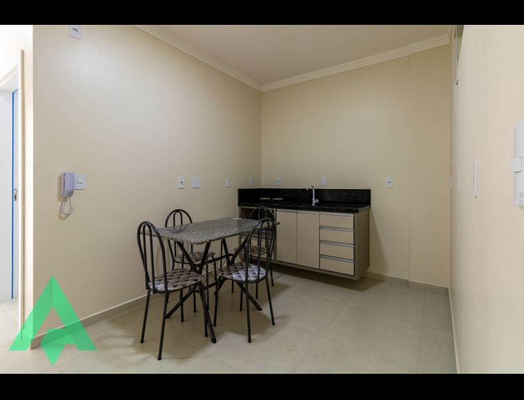 Apartamento no Bairro Vila Nova em Blumenau com 1 Dormitórios e 40 m² - 1335528
