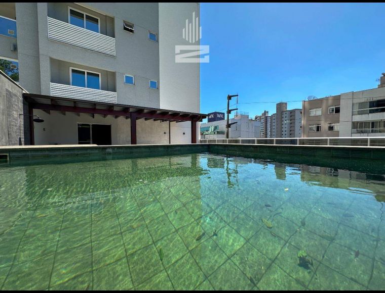 Apartamento no Bairro Vila Nova em Blumenau com 2 Dormitórios (2 suítes) e 216 m² - 8515