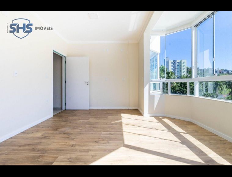 Apartamento no Bairro Vila Nova em Blumenau com 1 Dormitórios e 45 m² - AP5705