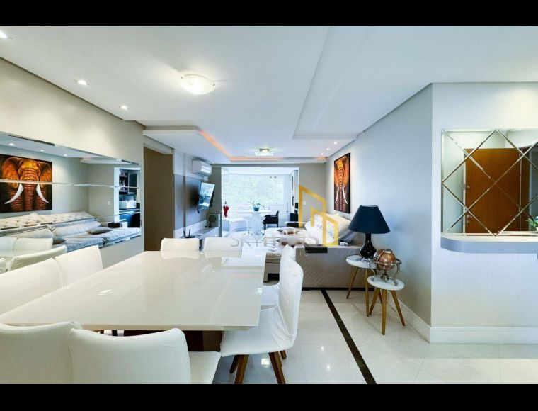 Apartamento no Bairro Vila Nova em Blumenau com 3 Dormitórios (1 suíte) e 97 m² - AP0435