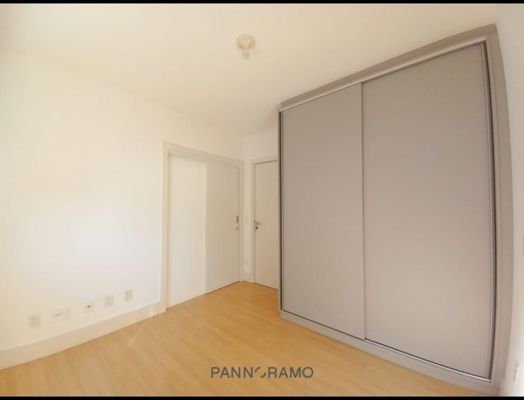 Apartamento no Bairro Vila Nova em Blumenau com 3 Dormitórios (3 suítes) e 111 m² - 30068