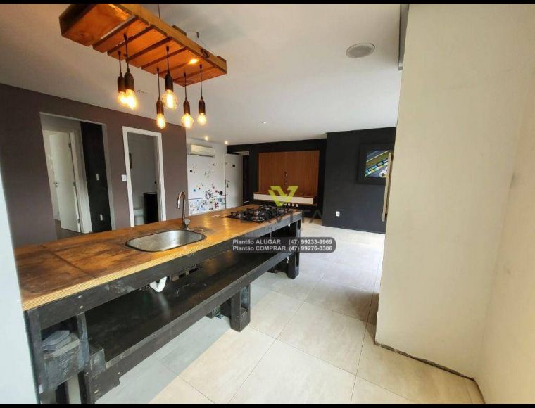 Apartamento no Bairro Vila Nova em Blumenau com 2 Dormitórios (2 suítes) e 81 m² - AP1594