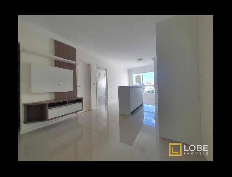 Apartamento no Bairro Vila Nova em Blumenau com 1 Dormitórios (1 suíte) e 48 m² - AP1786