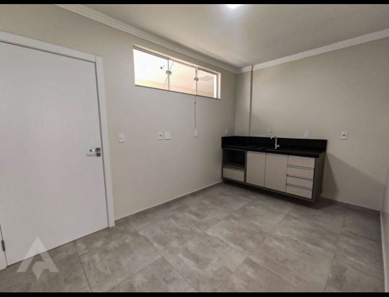 Apartamento no Bairro Vila Nova em Blumenau com 1 Dormitórios e 40 m²