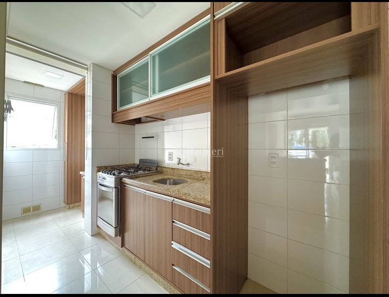 Apartamento no Bairro Vila Nova em Blumenau com 3 Dormitórios (1 suíte) e 60 m² - 3826000