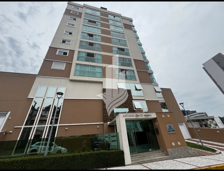 Apartamento no Bairro Vila Nova em Blumenau com 2 Dormitórios (2 suítes) e 77 m² - 957