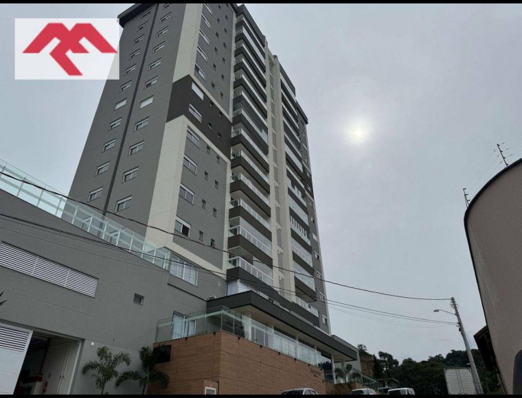 Apartamento no Bairro Vila Nova em Blumenau com 2 Dormitórios (2 suítes) e 83 m² - AP0087
