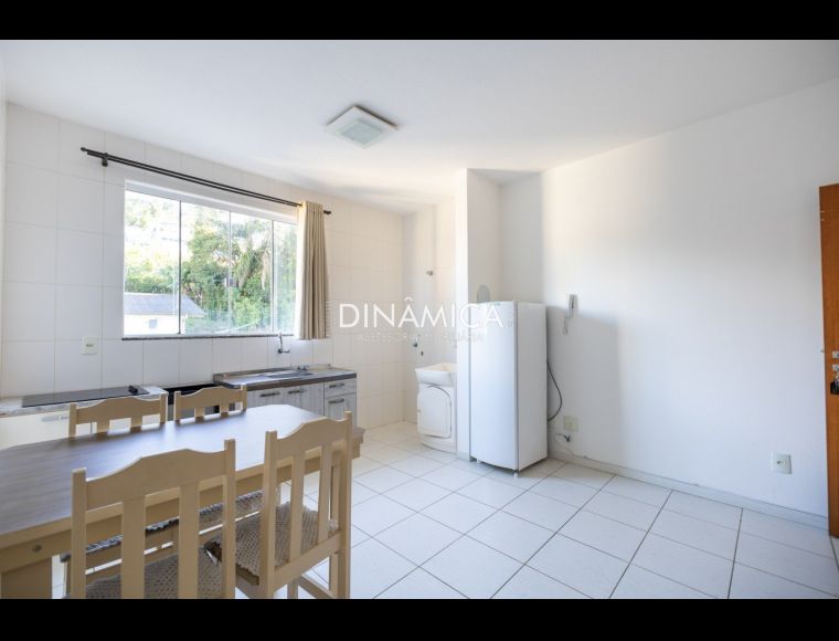 Apartamento no Bairro Vila Nova em Blumenau com 1 Dormitórios e 40 m² - 3476071