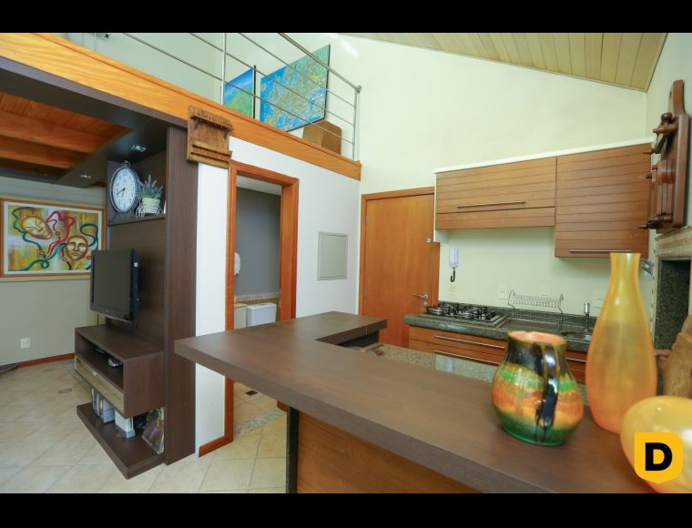 Apartamento no Bairro Vila Nova em Blumenau com 3 Dormitórios (3 suítes) e 193.65 m² - 4120806