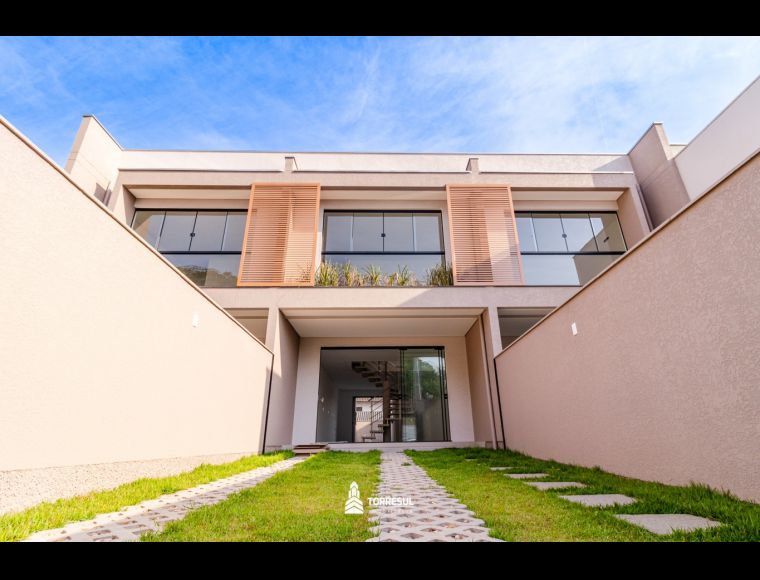 Casa no Bairro Fortaleza em Blumenau com 3 Dormitórios (3 suítes) e 113.06 m² - 70211191