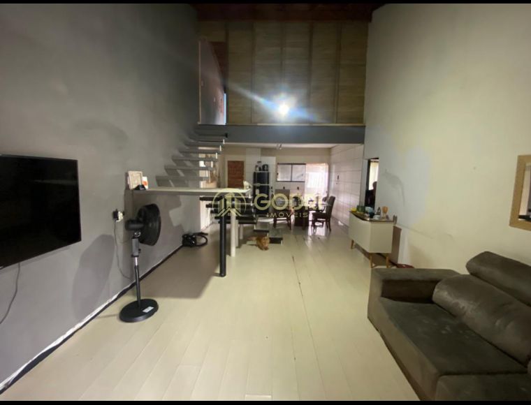Casa no Bairro Fortaleza em Blumenau com 3 Dormitórios (1 suíte) e 200 m² - 4430061