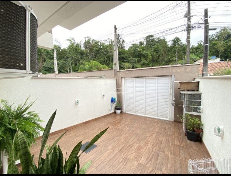 Casa no Bairro Fortaleza Alta em Blumenau com 2 Dormitórios (2 suítes) e 115 m²