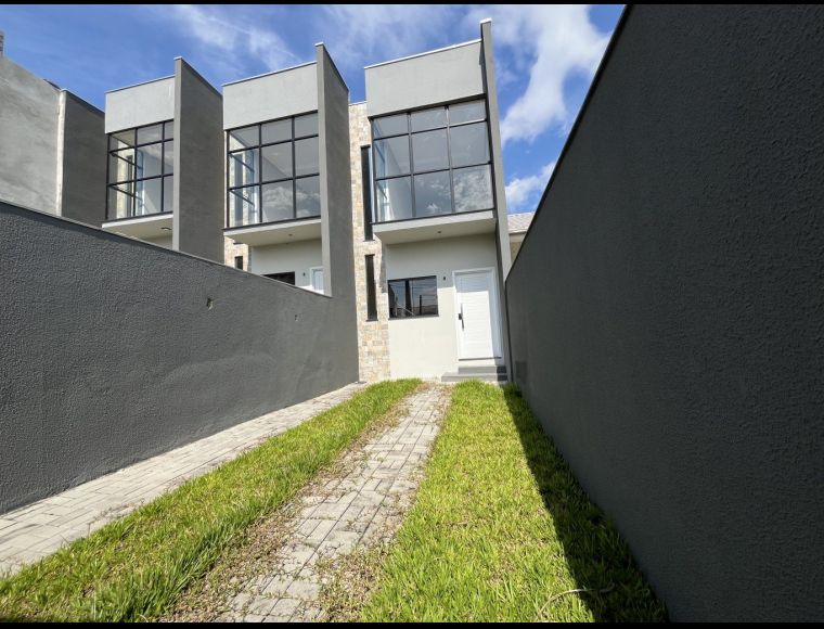 Casa no Bairro Fortaleza Alta em Blumenau com 3 Dormitórios (1 suíte) e 100 m² - 70212519