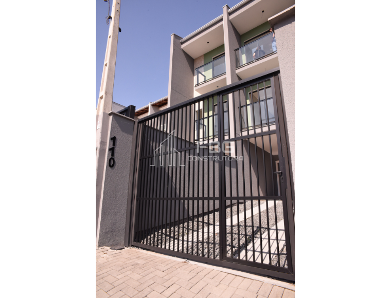 Casa no Bairro Fortaleza Alta em Blumenau com 2 Dormitórios e 85.12 m²