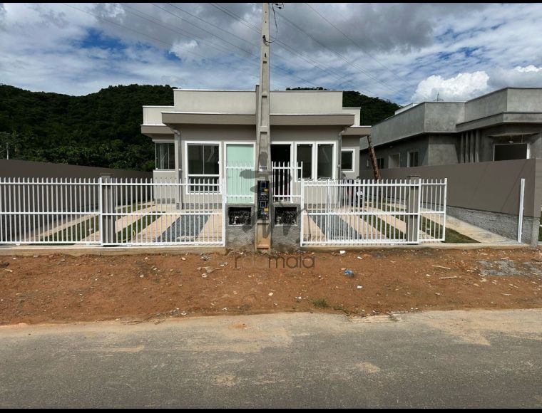 Casa no Bairro Fortaleza Alta em Blumenau com 2 Dormitórios (1 suíte) - 5820312