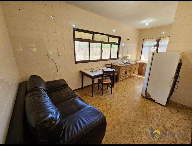 Casa no Bairro Garcia em Blumenau com 2 Dormitórios (1 suíte) e 95 m² - CA0784