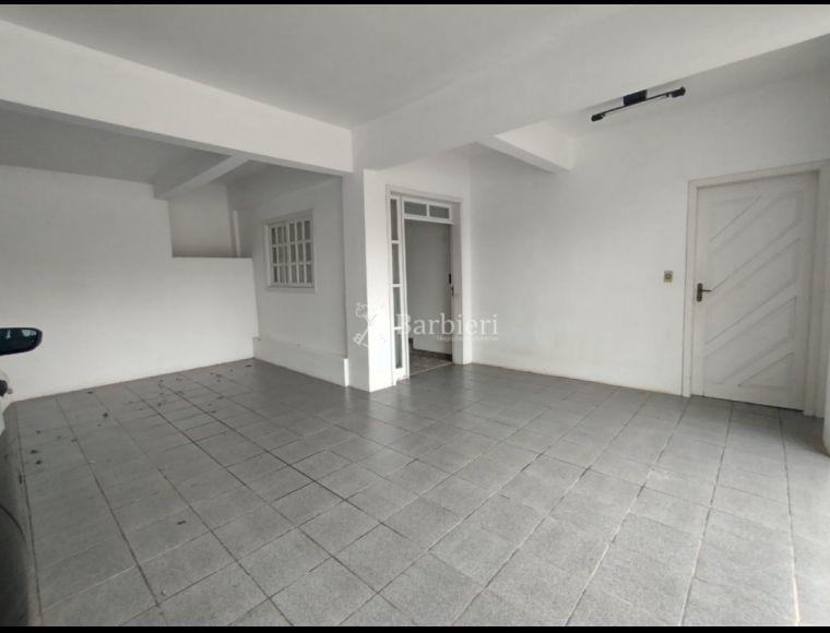 Casa no Bairro Garcia em Blumenau com 4 Dormitórios (1 suíte) e 246 m² - 3824791