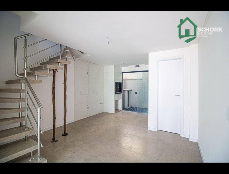 Casa no Bairro Itoupava Central em Blumenau com 3 Dormitórios (1 suíte) e 124 m² - SO0236